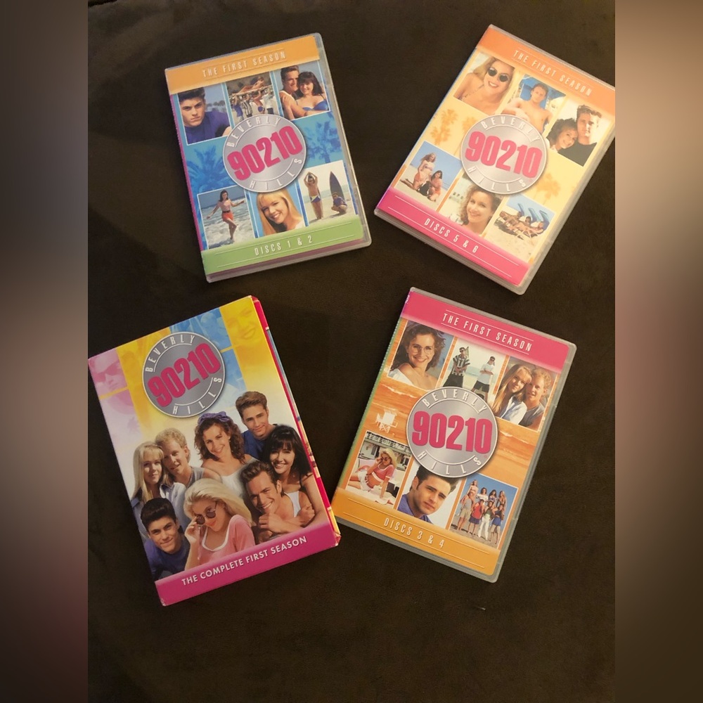 90210 Complete first season DVD’s  NWOT